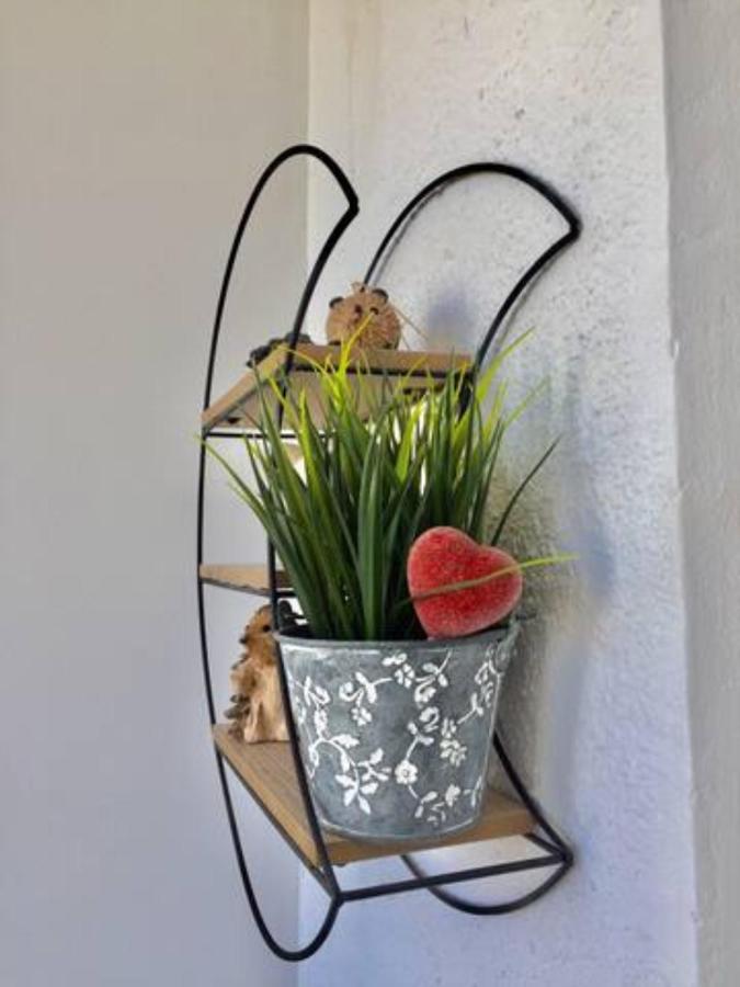 Cosy & Chic Studio Close By Victoria Square Bucarest Exterior foto