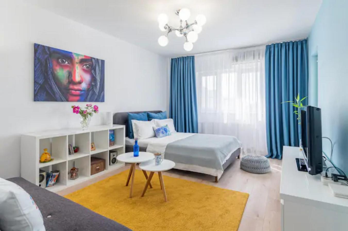 Cosy & Chic Studio Close By Victoria Square Bucarest Exterior foto